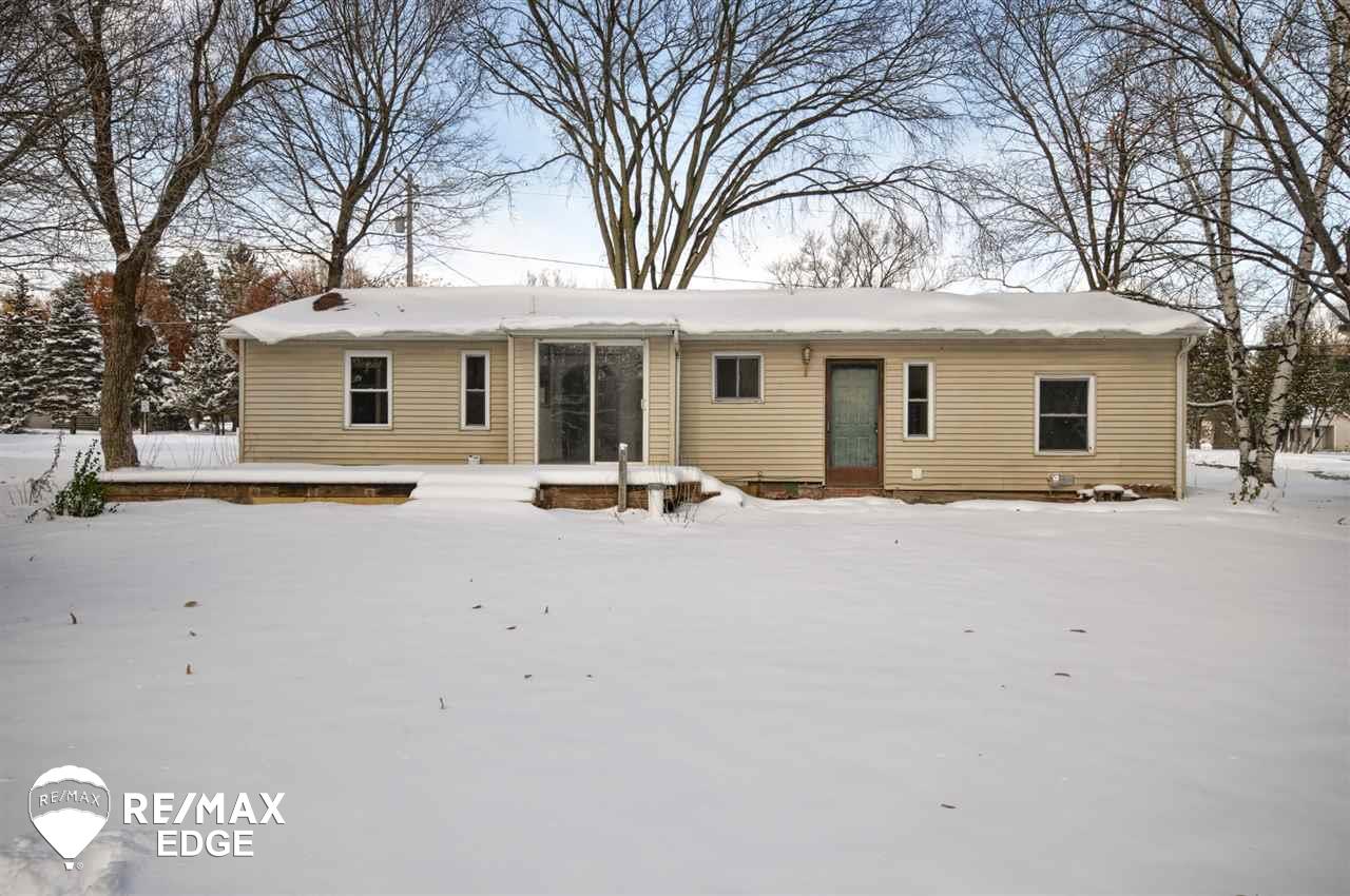 2115 West Frances Road Mount Morris, MI 48458 - Photo 3 of 23 50000007-2.JPG