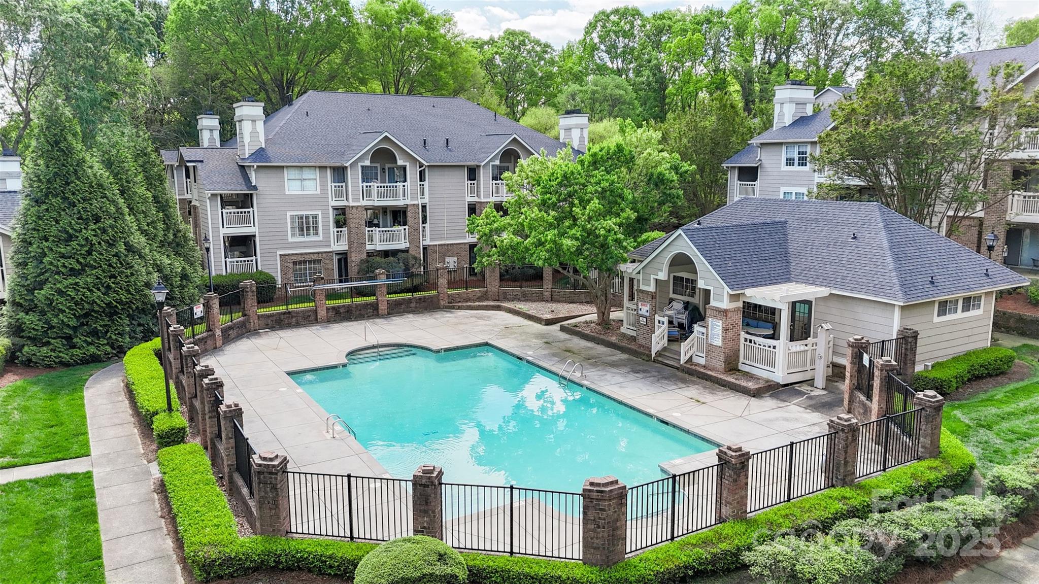 5001 Sharon Road, Unit H Charlotte, NC 28210 - Photo 30 of 37