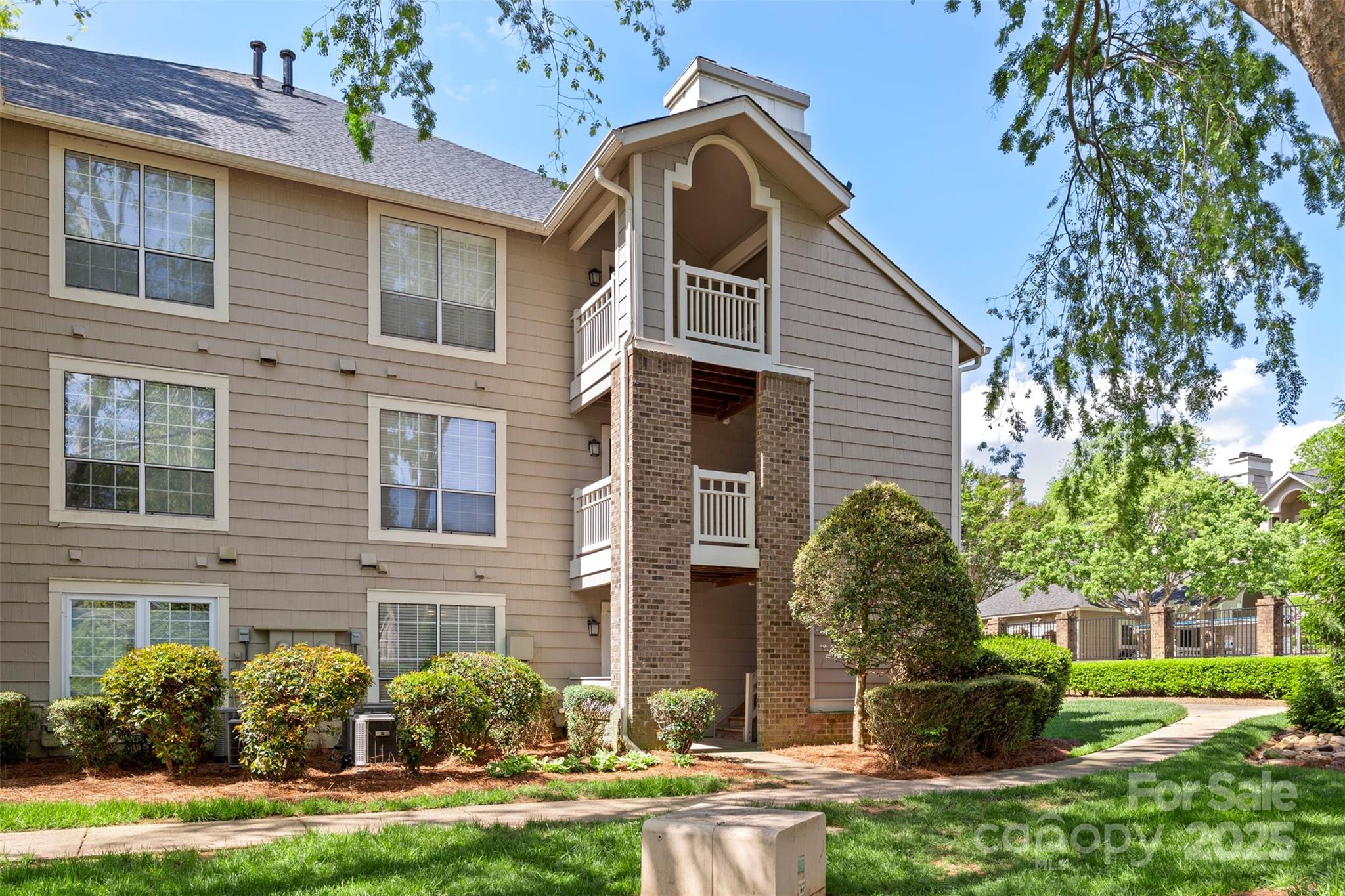 5001 Sharon Road, Unit H Charlotte, NC 28210 - Photo 33 of 37