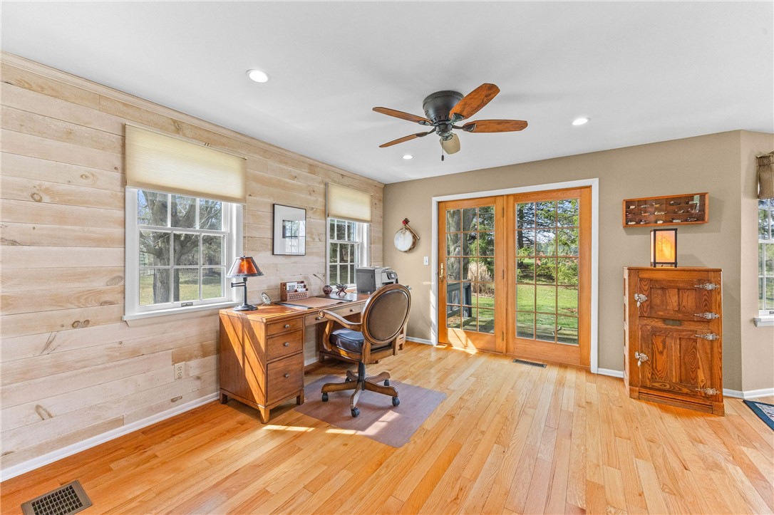 2480 Cooley Road Canandaigua, NY 14424 - Photo 11 of 50 Another Study or Office area to work from home