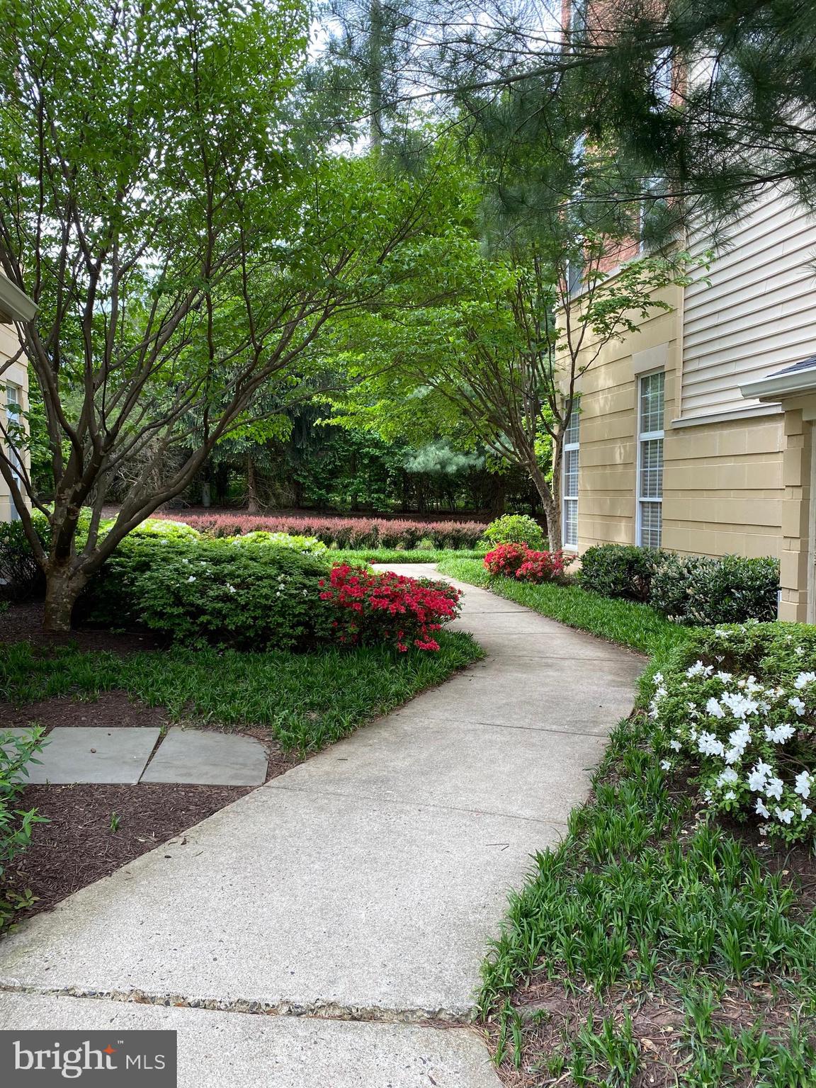 12077 Trumbull Way, Unit 20778 Reston, VA 20190 - Photo 36 of 40 Gallery Image 36