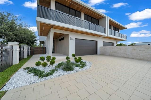 a front view of house with yard