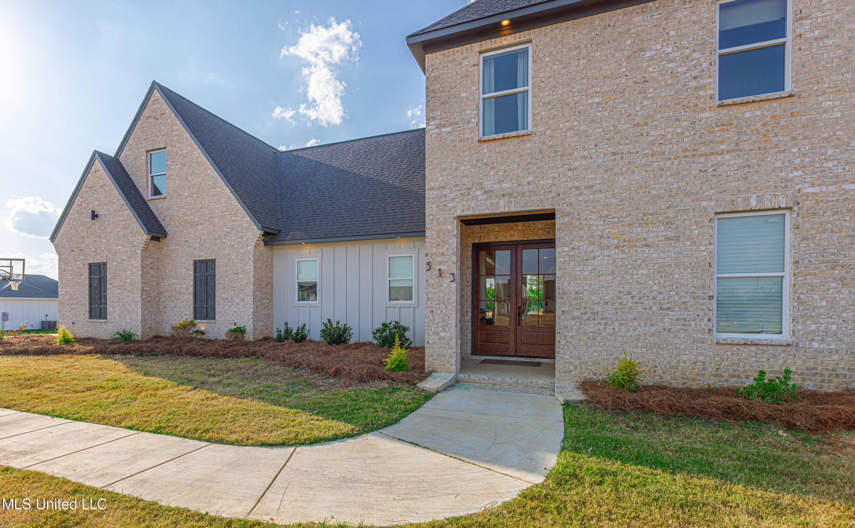 513 Stump Ridge Road Brandon, MS 39047 - Photo 3 of 67 1R4A5364-Enhanced-NR