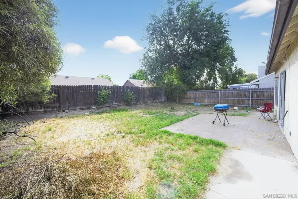 $420,000 | 1072 Violet Street, Hemet, CA 92545