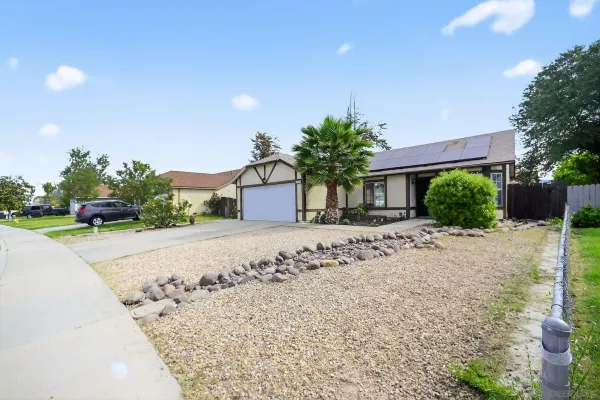 $420,000 | 1072 Violet Street, Hemet, CA 92545