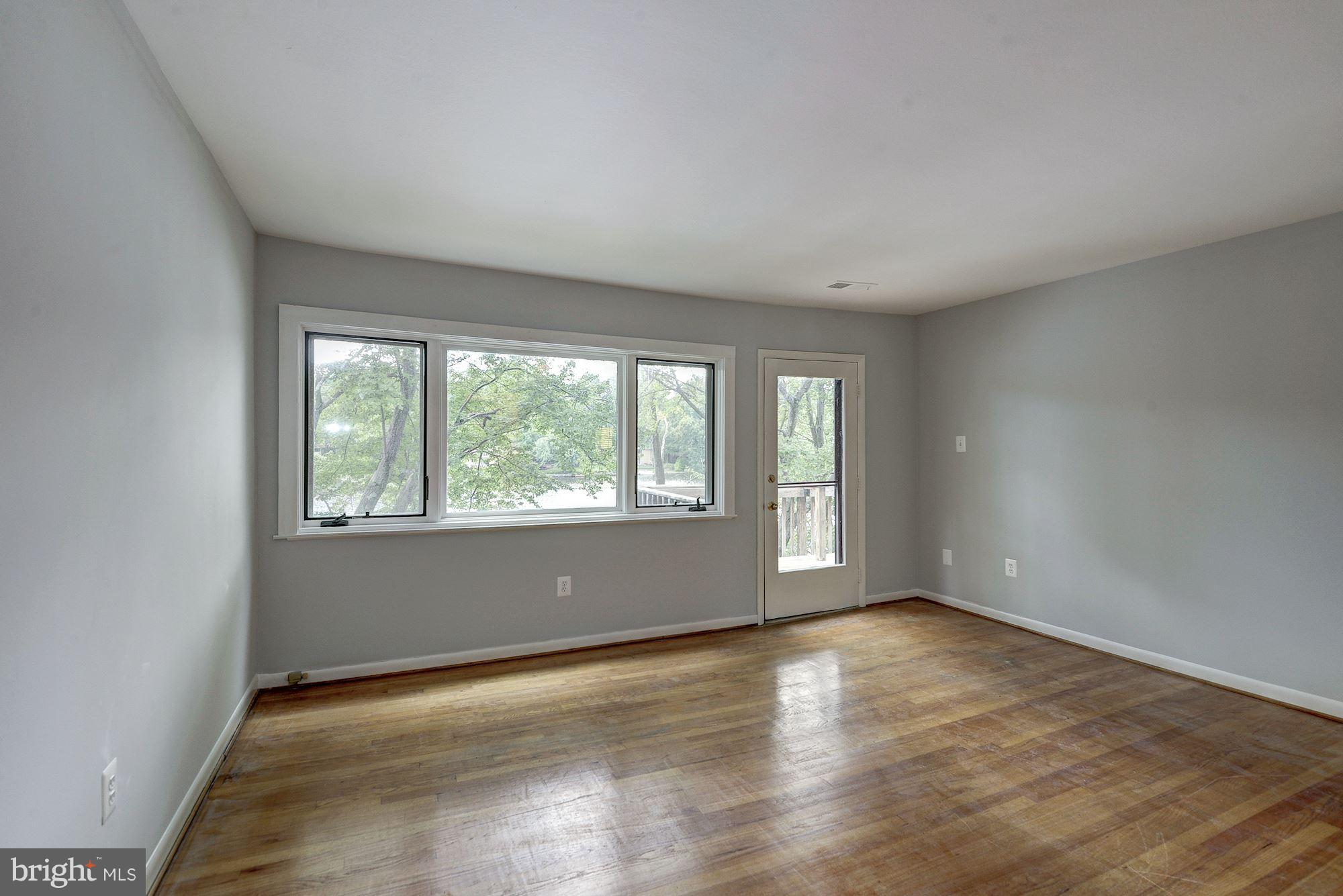 1652 Waters Edge Lane Reston, VA 20190 - Photo 13 of 24 Bedroom (Master)