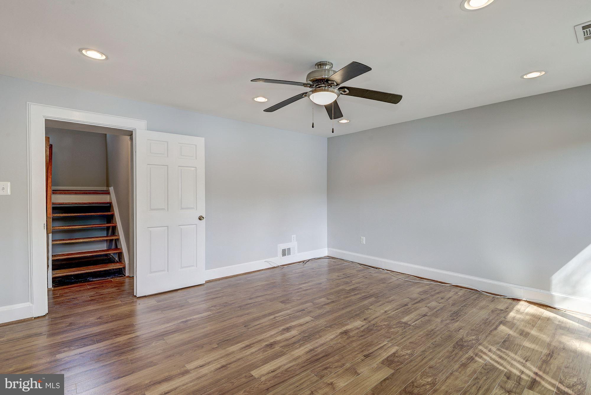 1652 Waters Edge Lane Reston, VA 20190 - Photo 17 of 24 Rec-Room