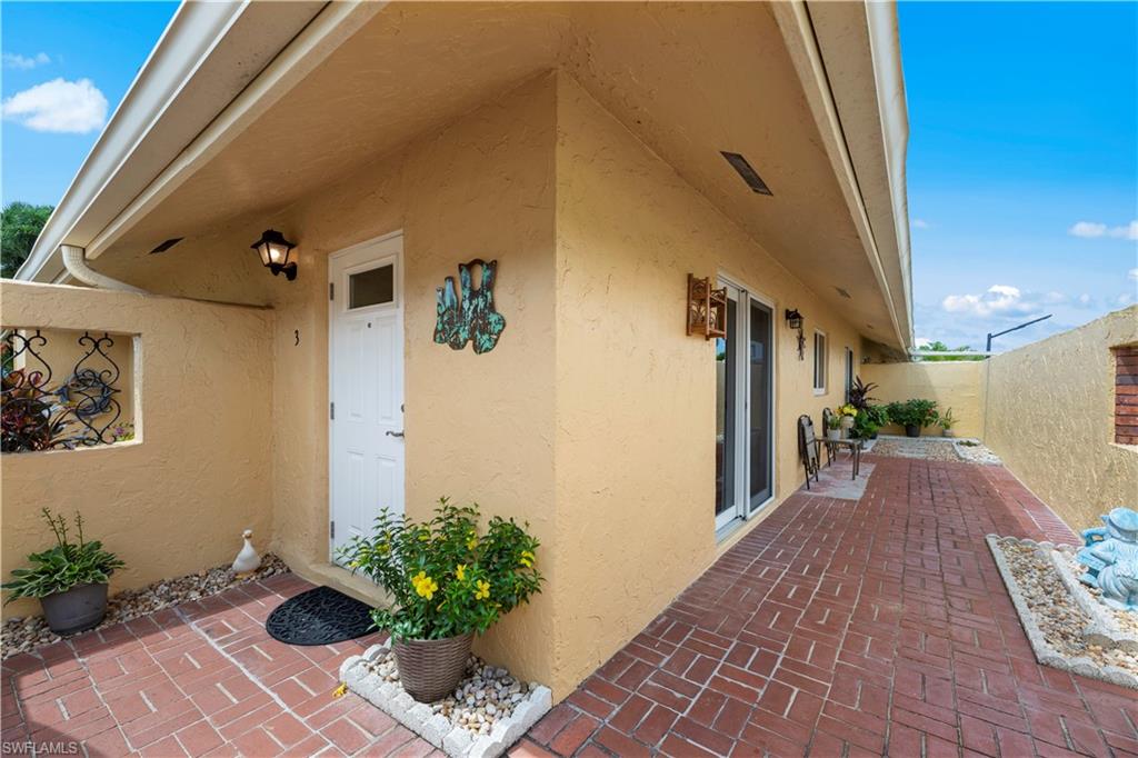 116 Harrison Road, Unit N3 Naples, FL 34112 - Photo 4 of 24