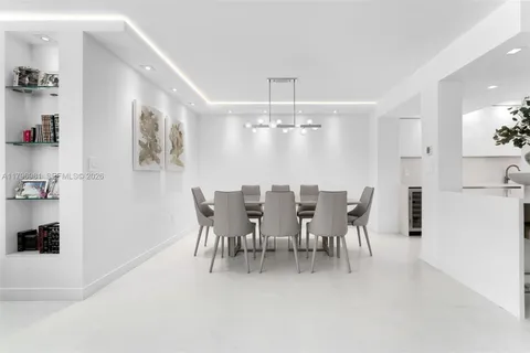 $2,100,000 | 9801 Collins Avenue, Unit 17P, Bal Harbour, FL 33154