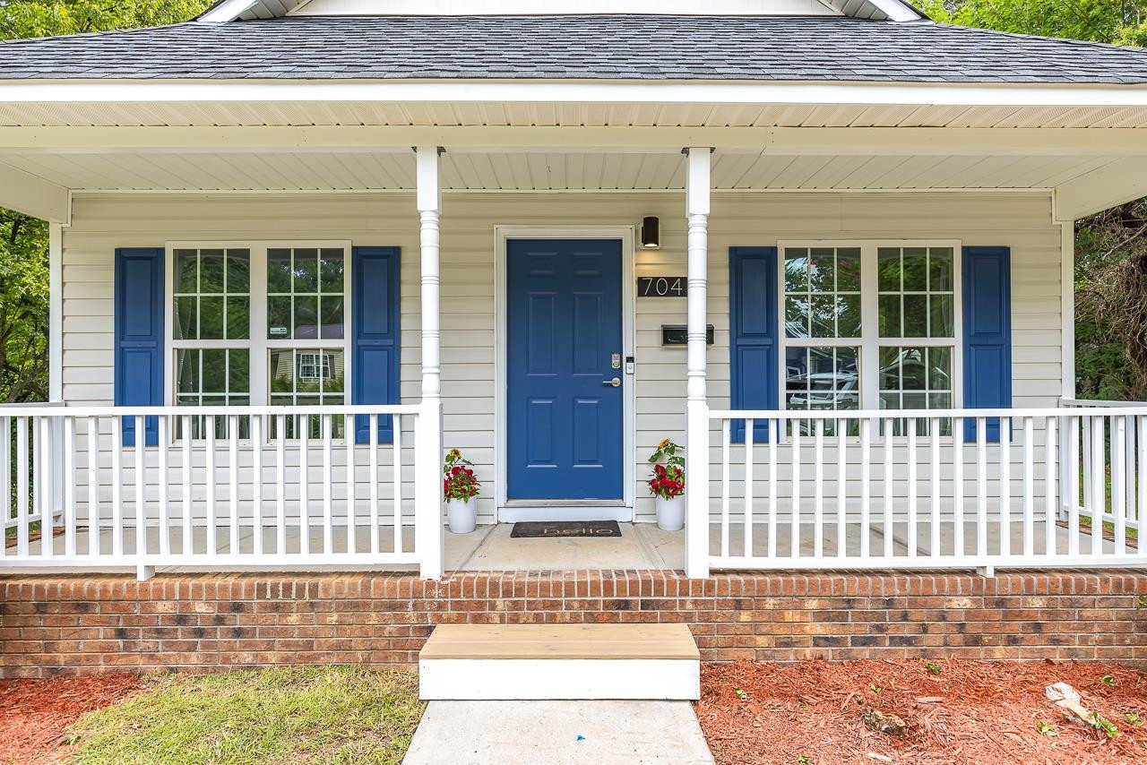 704 Hartford Road Raleigh, NC 27610 - Photo 4 of 29 Photo 4