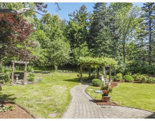 6 Crown Road Westford, MA 01886 - Photo 17 of 20 Gallery Image 17