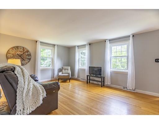 6 Crown Road Westford, MA 01886 - Photo 9 of 20 Gallery Image 9