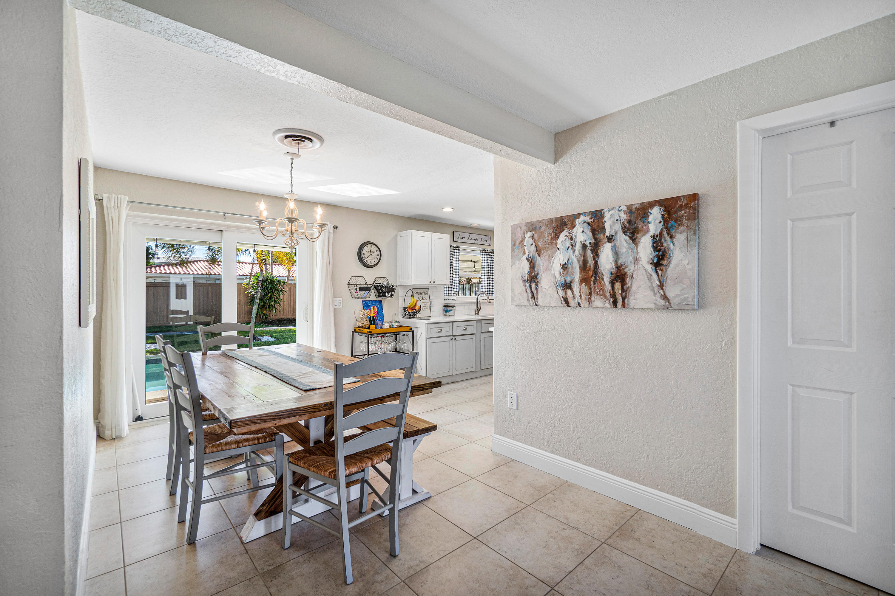 250 Southwest 13th Street Boca Raton, FL 33432 - Photo 11 of 41 008-250Southwest13thStreet-BocaRaton-FL-