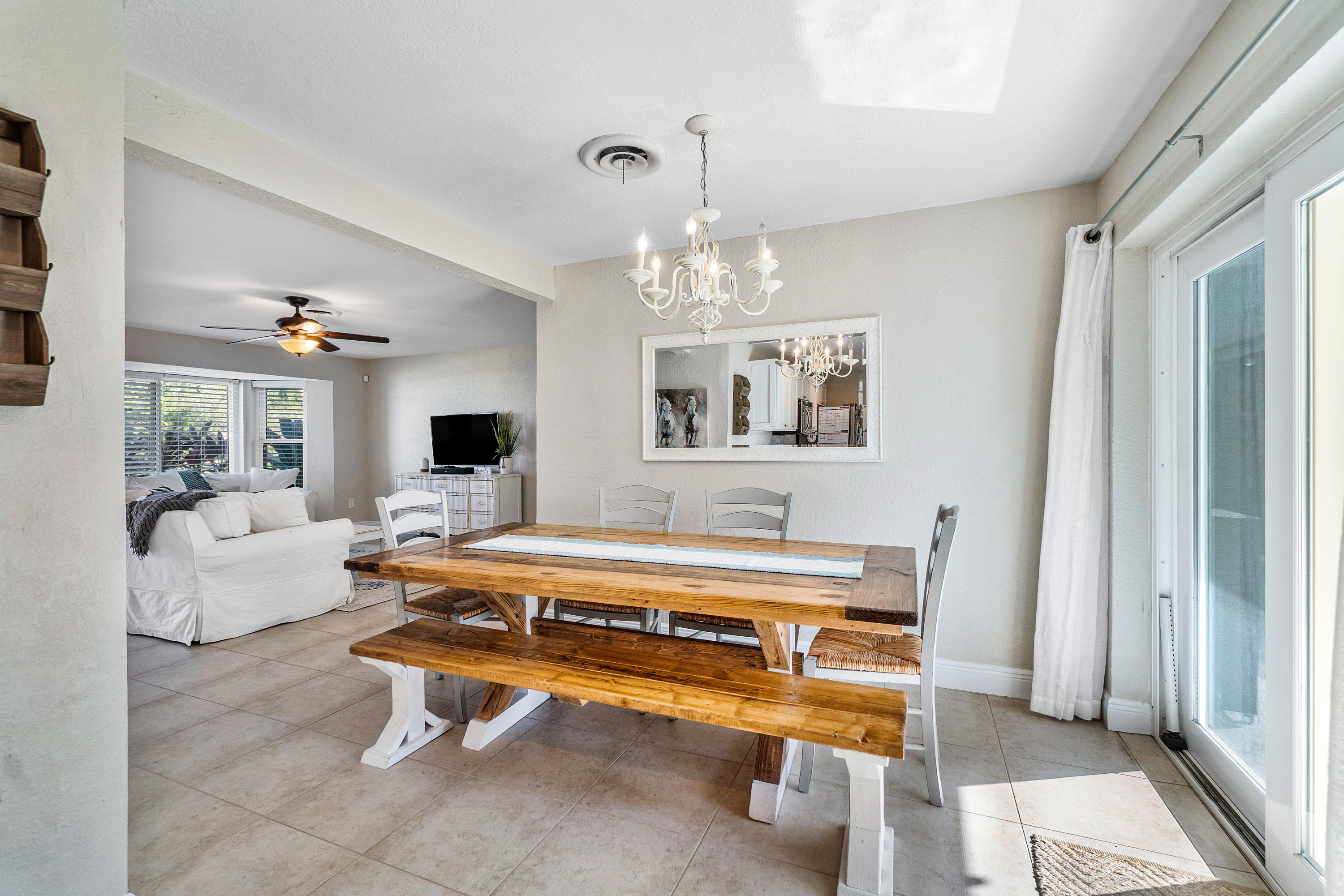 250 Southwest 13th Street Boca Raton, FL 33432 - Photo 12 of 41 009-250Southwest13thStreet-BocaRaton-FL-