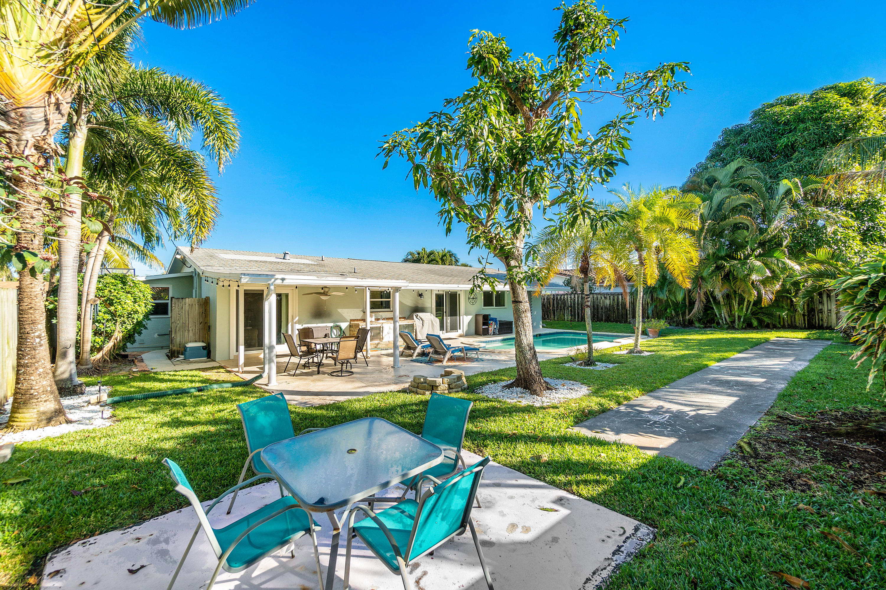 250 Southwest 13th Street Boca Raton, FL 33432 - Photo 26 of 41 024-250Southwest13thStreet-BocaRaton-FL-