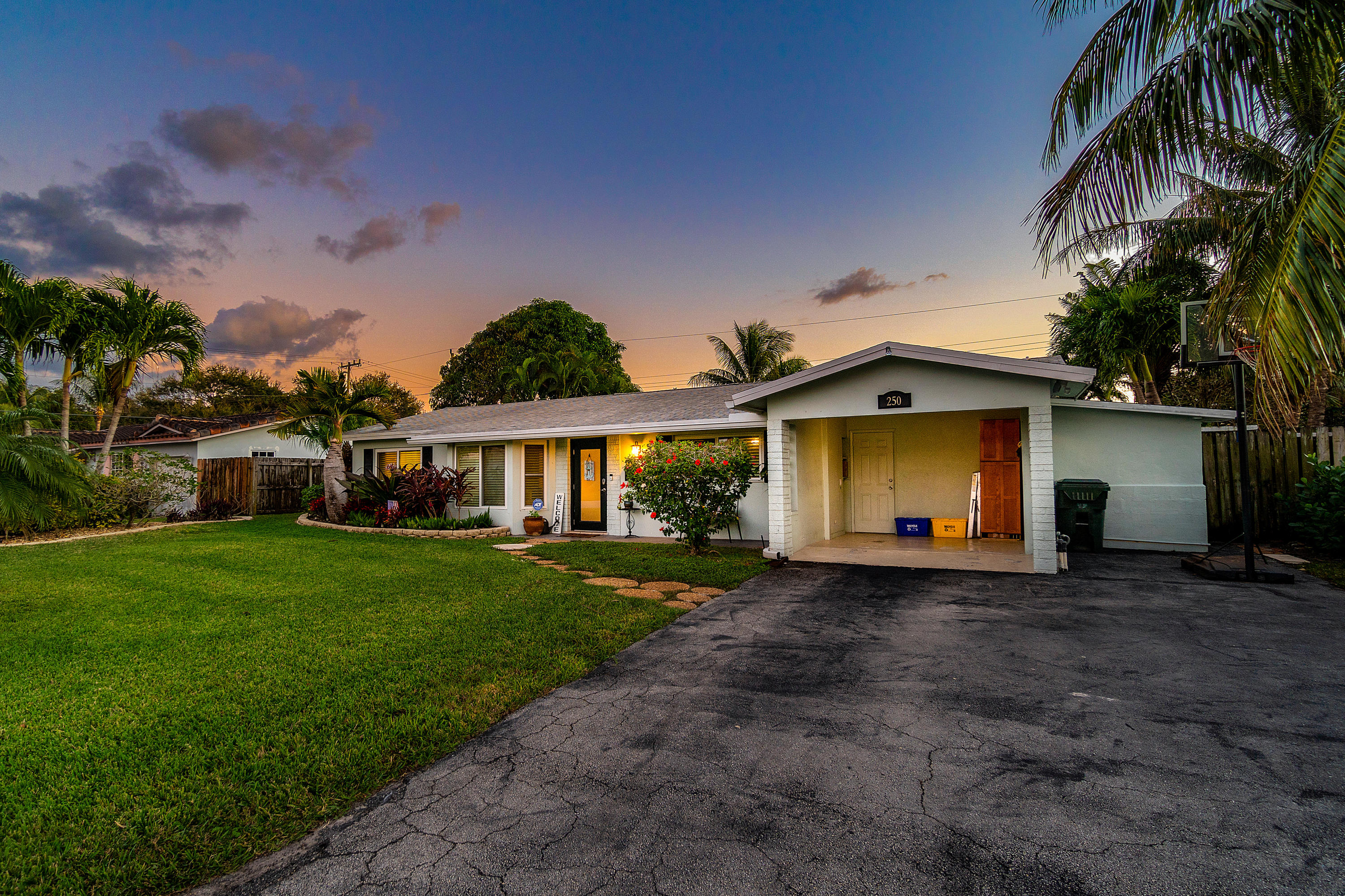 250 Southwest 13th Street Boca Raton, FL 33432 - Photo 29 of 41 036-250Southwest13thStreet-BocaRaton-FL-