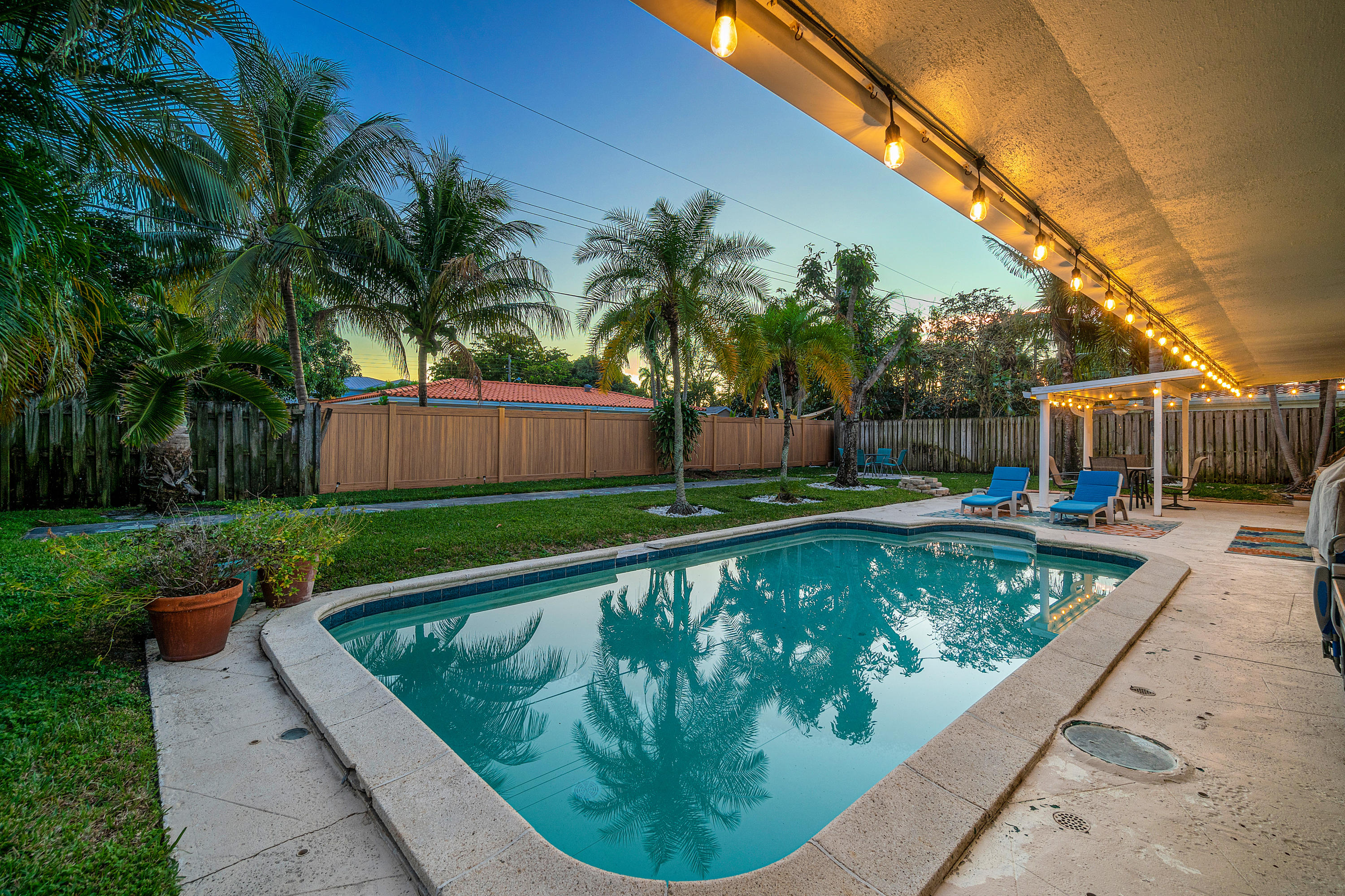250 Southwest 13th Street Boca Raton, FL 33432 - Photo 34 of 41 045-250Southwest13thStreet-BocaRaton-FL-