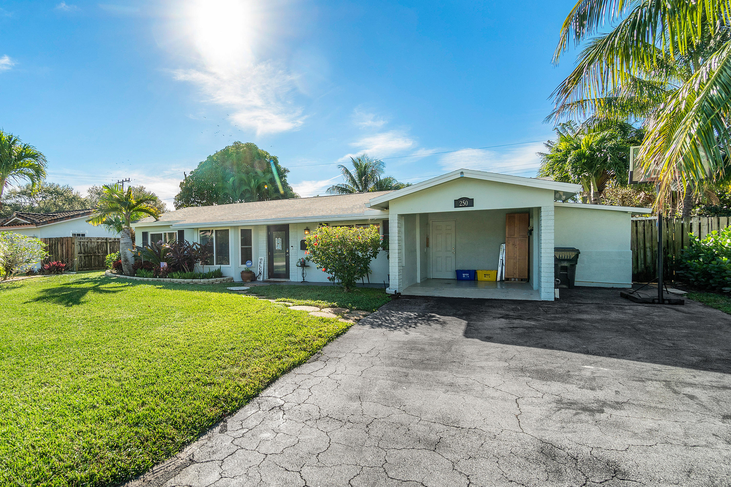 250 Southwest 13th Street Boca Raton, FL 33432 - Photo 6 of 41 001-250Southwest13thStreet-BocaRaton-FL-
