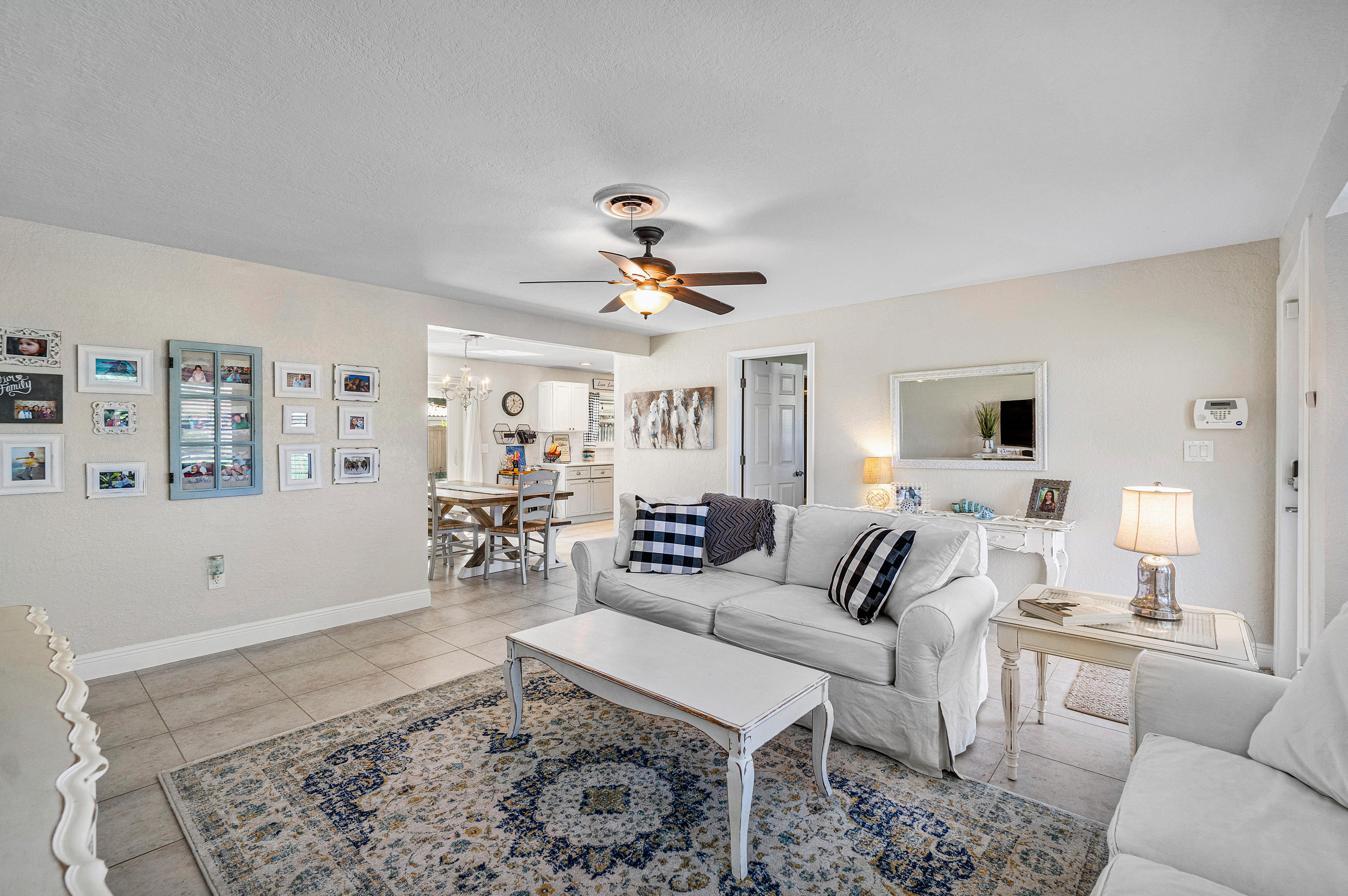 250 Southwest 13th Street Boca Raton, FL 33432 - Photo 9 of 41 006-250Southwest13thStreet-BocaRaton-FL-