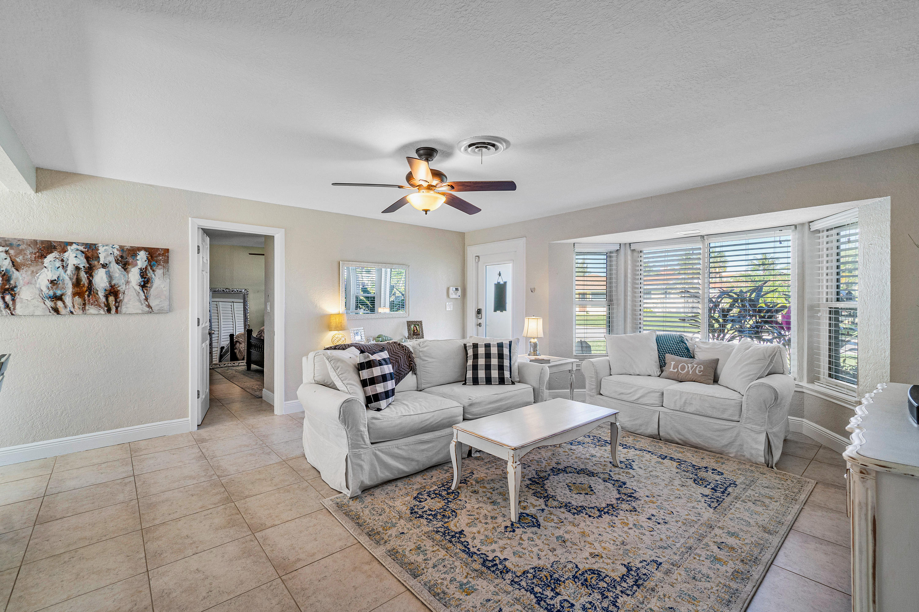 250 Southwest 13th Street Boca Raton, FL 33432 - Photo 10 of 41 007-250Southwest13thStreet-BocaRaton-FL-