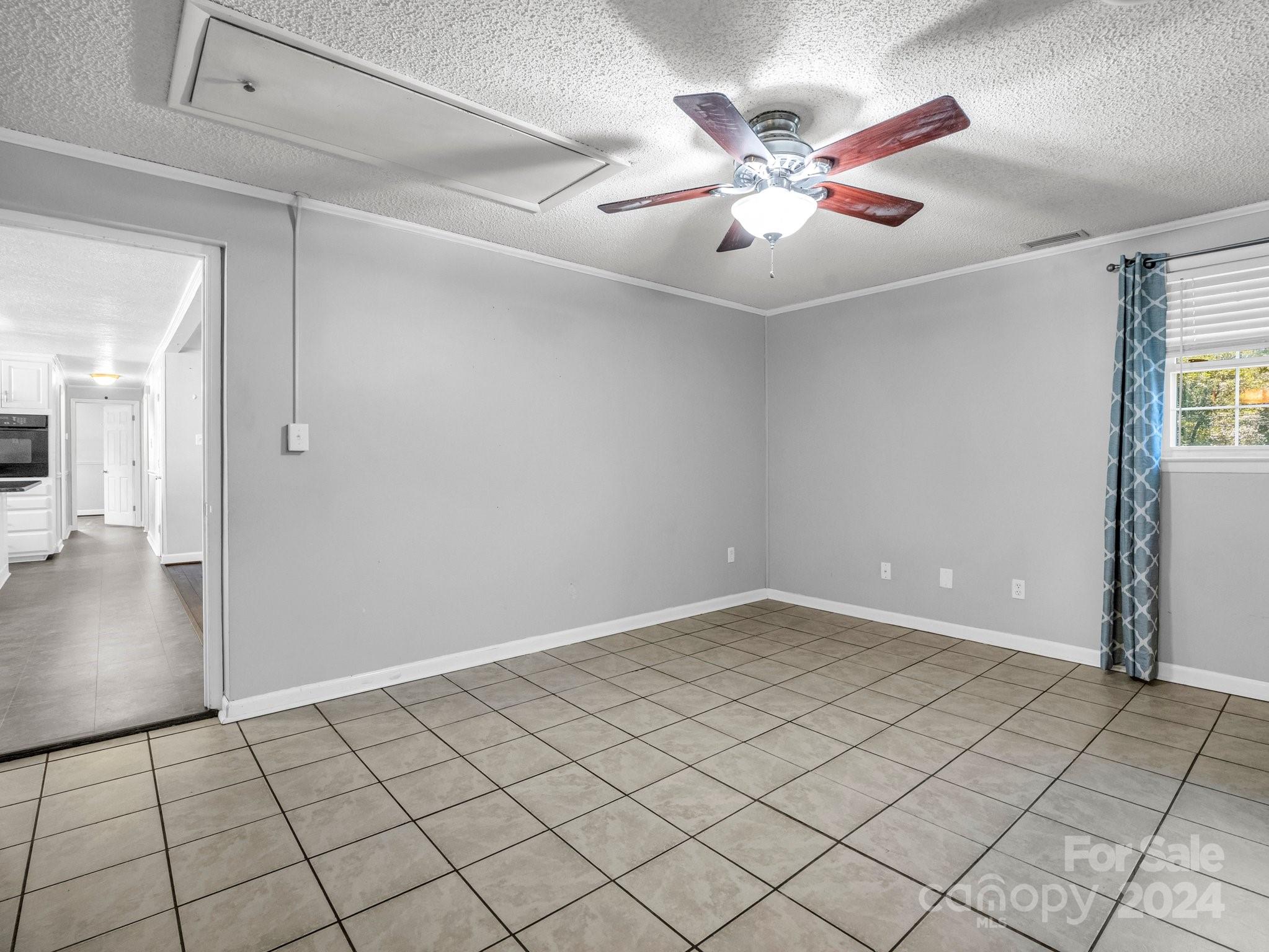 3401 Spencer Road Conover, NC 28613 - Photo 13 of 34 a view of an empty room