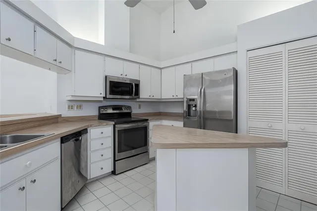 $275,000 | 5727 Garden Lakes Palm, Bradenton, FL 34203