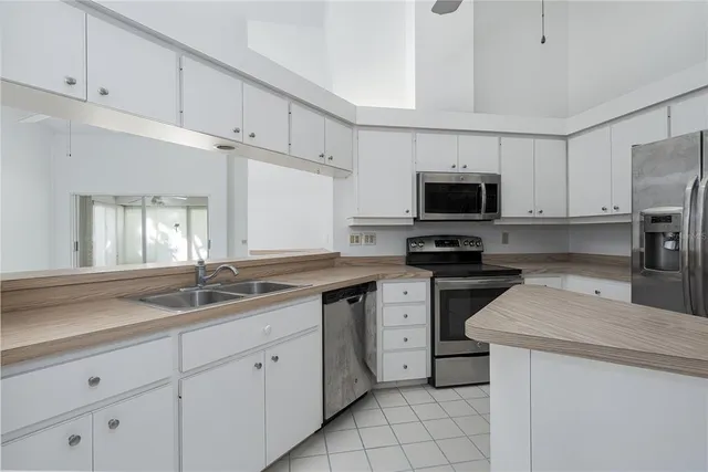 $275,000 | 5727 Garden Lakes Palm, Bradenton, FL 34203