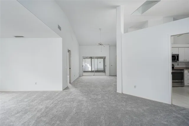 $275,000 | 5727 Garden Lakes Palm, Bradenton, FL 34203