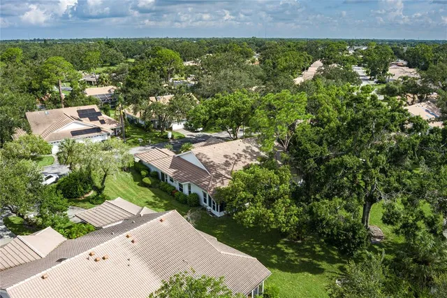 $275,000 | 5727 Garden Lakes Palm, Bradenton, FL 34203