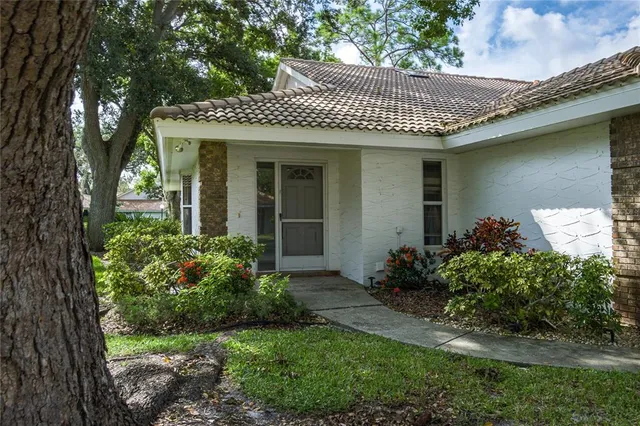 $275,000 | 5727 Garden Lakes Palm, Bradenton, FL 34203