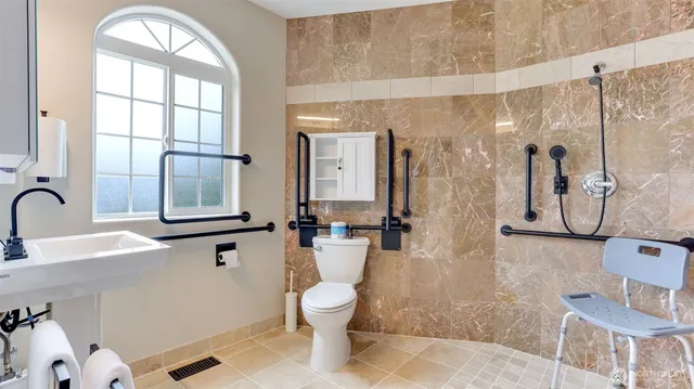 $2,950,000 | Undisclosed Address, Bellevue, WA 98005