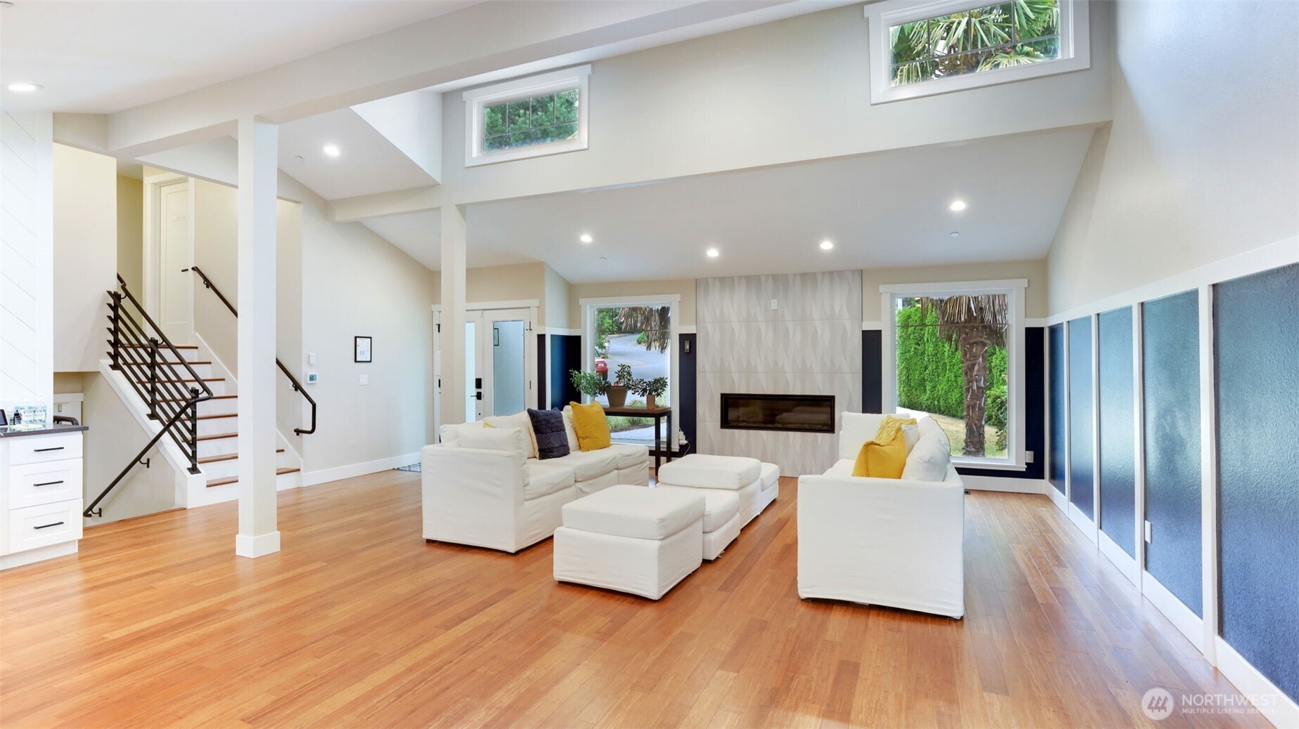 Undisclosed Address Bellevue, WA 98005 - Photo 4 of 18