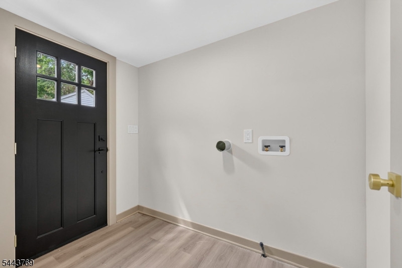 15 Elberta Road Maplewood, NJ 07040 - Photo 7 of 48