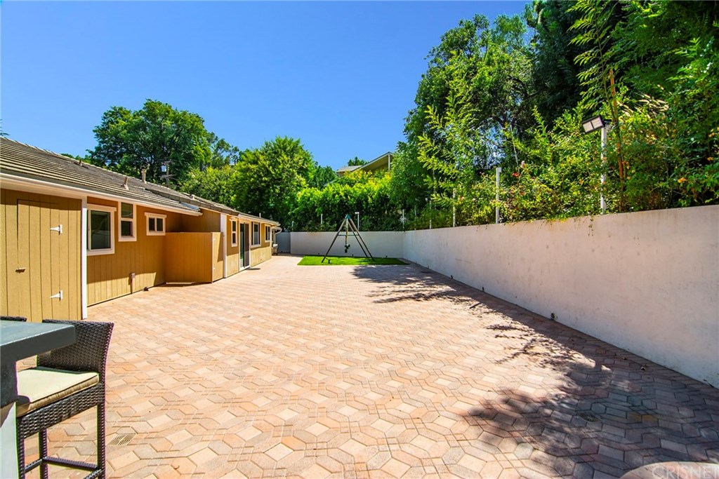 4955 Topeka Drive Tarzana, CA 91356 - Photo 28 of 28
