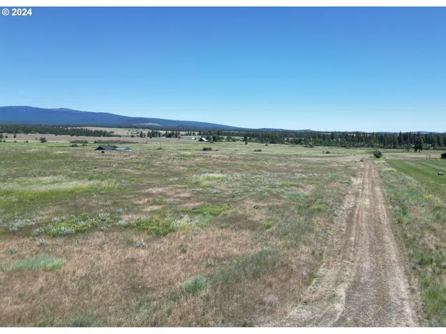 a view of a lake in middle of the town