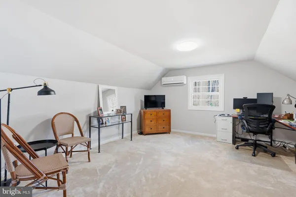 $905,000 | 4908 Kingston Drive, Annandale, VA 22003