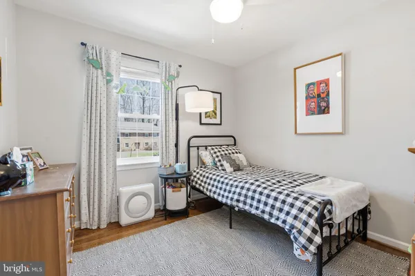 $905,000 | 4908 Kingston Drive, Annandale, VA 22003