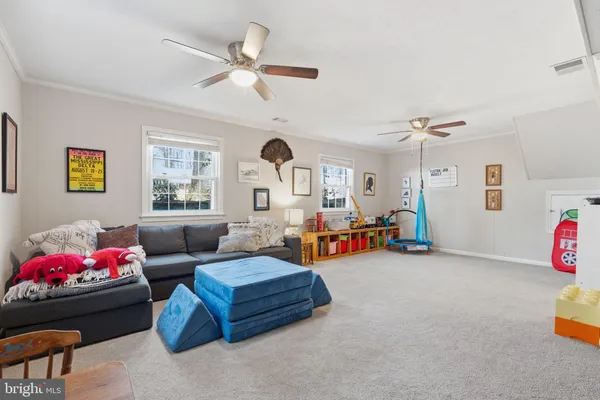 $905,000 | 4908 Kingston Drive, Annandale, VA 22003