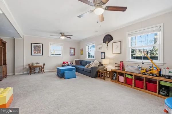 $905,000 | 4908 Kingston Drive, Annandale, VA 22003