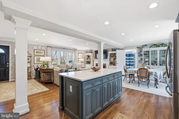 $905,000 | 4908 Kingston Drive, Annandale, VA 22003