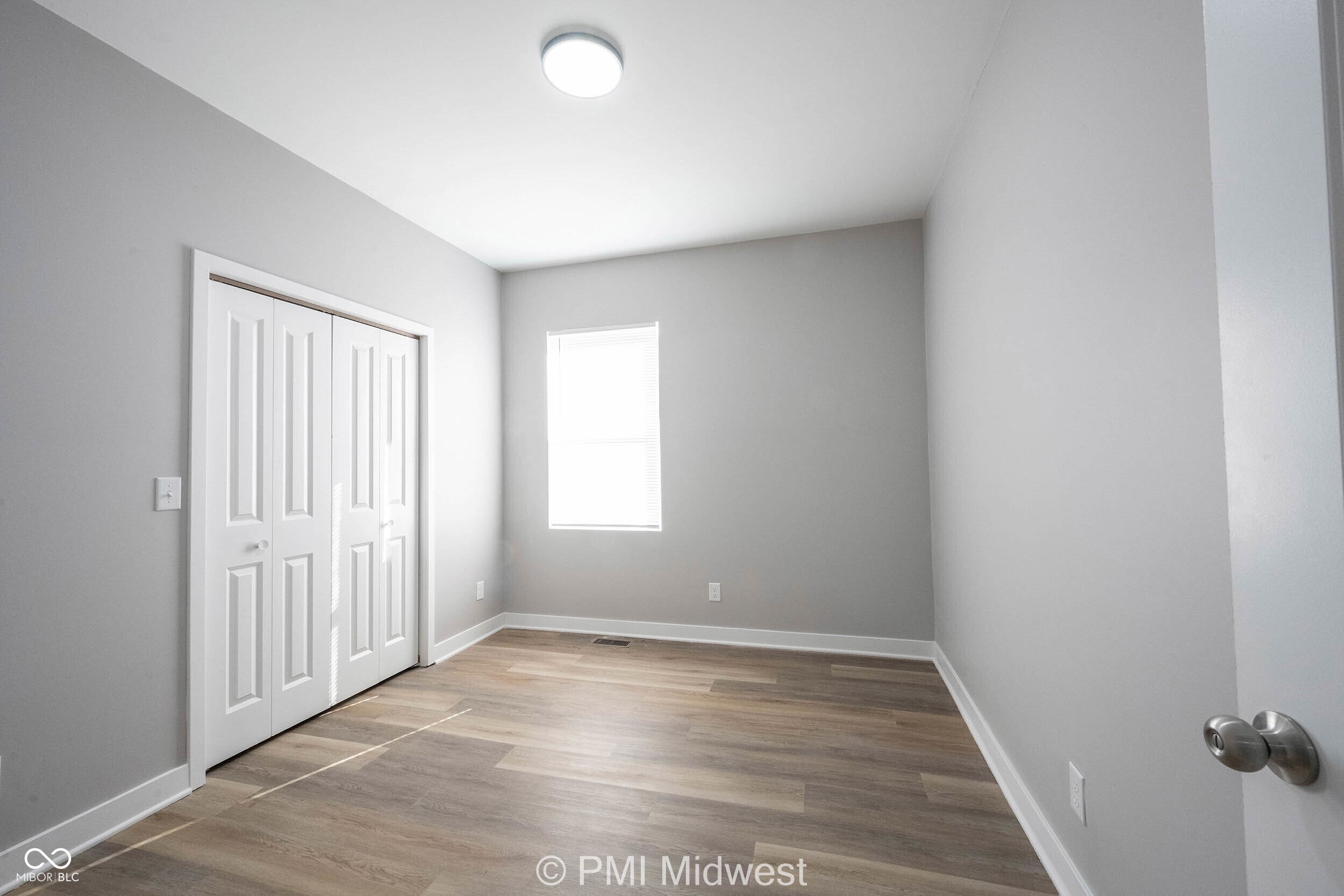 1825 Montcalm Street Indianapolis, IN 46202 - Photo 7 of 21