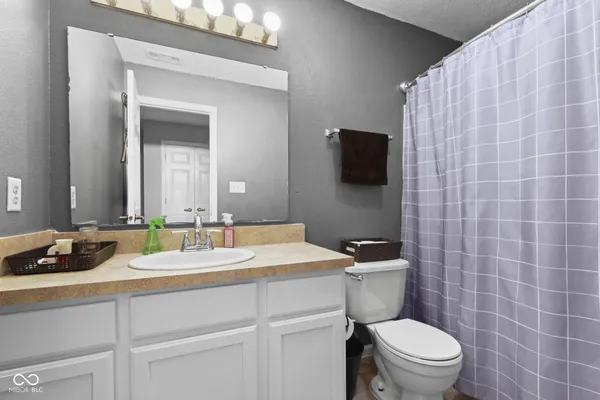 $292,000 | 919 Charnwood Parkway, Beech Grove, IN 46107