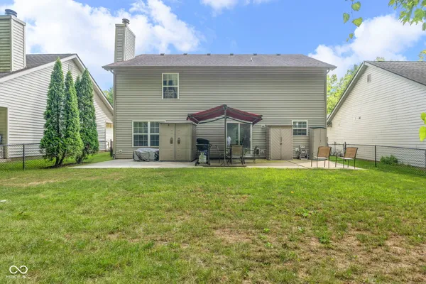 $292,000 | 919 Charnwood Parkway, Beech Grove, IN 46107