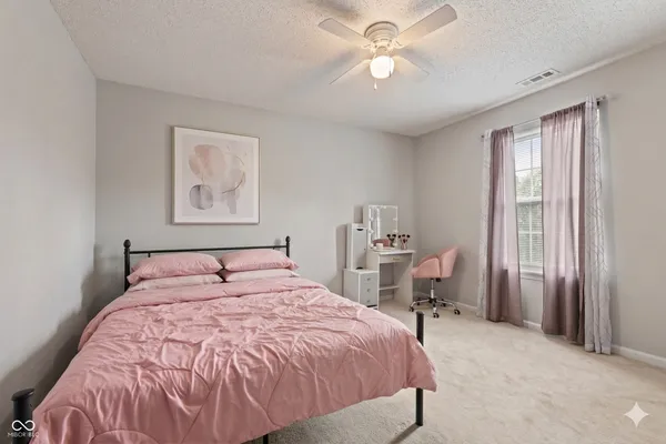 $292,000 | 919 Charnwood Parkway, Beech Grove, IN 46107