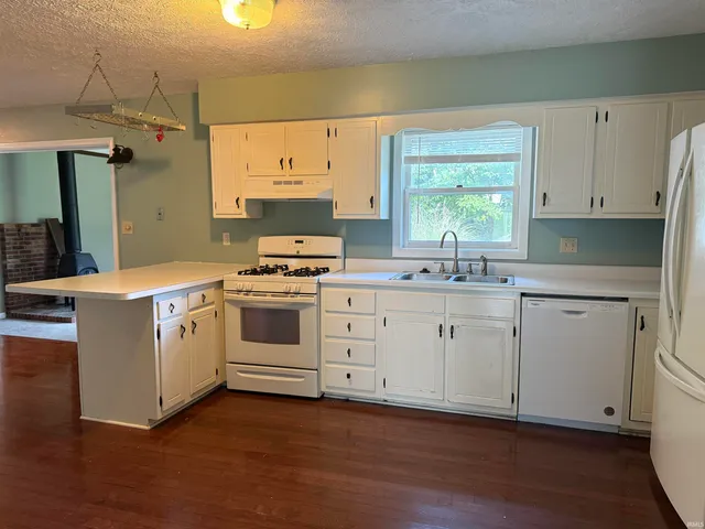 $368,000 | 4317 East Wembley Court, Bloomington, IN 47408