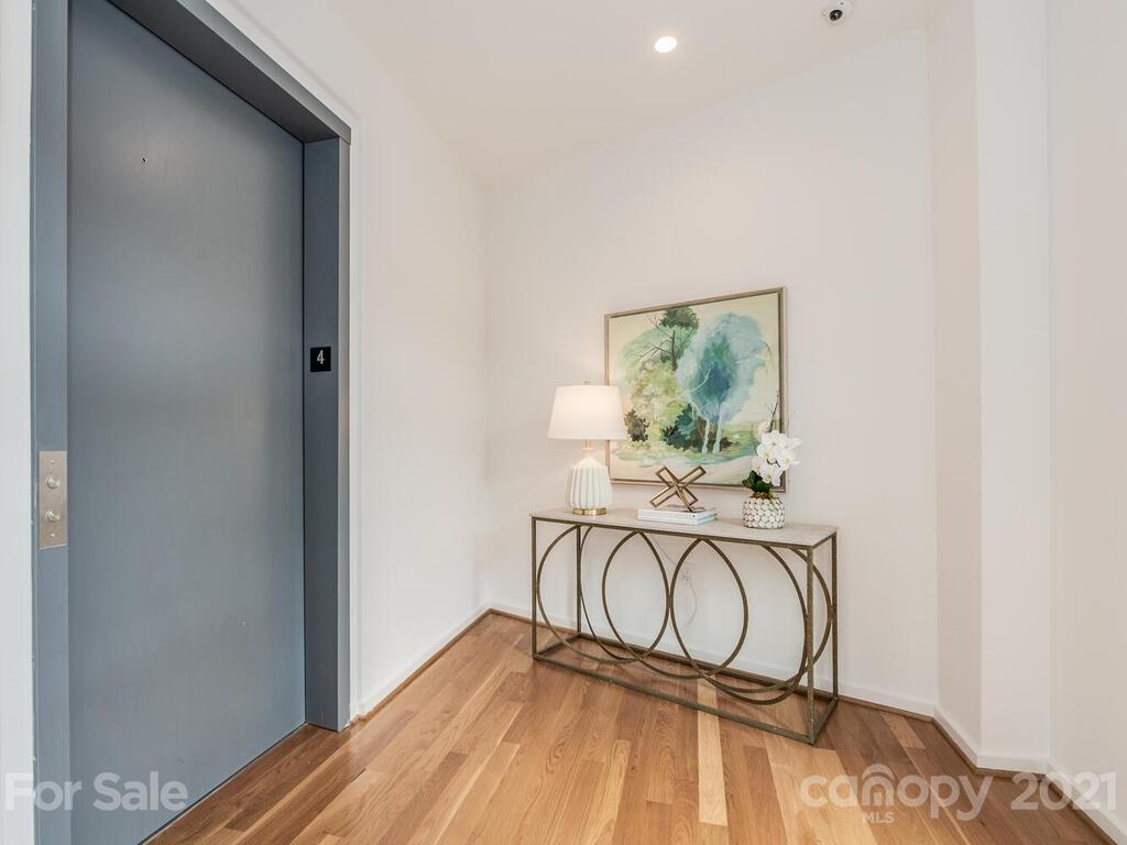 1333 Queens Road, Unit B4 Charlotte, NC 28207 - Photo 4 of 27 a view of a workspace