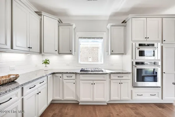 $895,000 | 2552 East Timber Crest Drive Northeast, Leland, NC 28451
