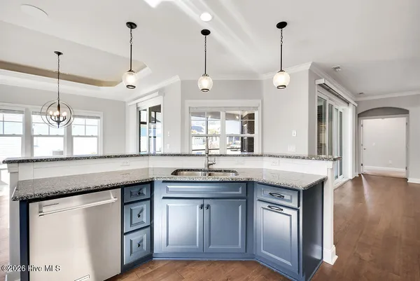 $895,000 | 2552 East Timber Crest Drive Northeast, Leland, NC 28451