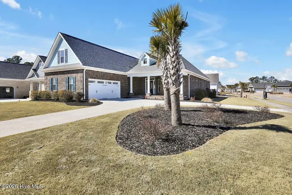 $895,000 | 2552 East Timber Crest Drive Northeast, Leland, NC 28451