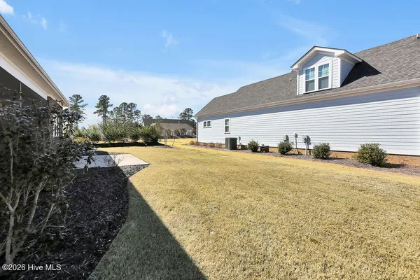 $895,000 | 2552 East Timber Crest Drive Northeast, Leland, NC 28451